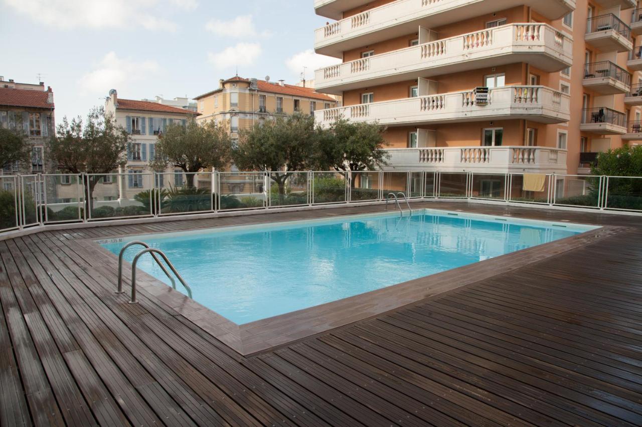 Studio With Swimming Pool 80 Meters Near The Beach Nice Exteriér fotografie